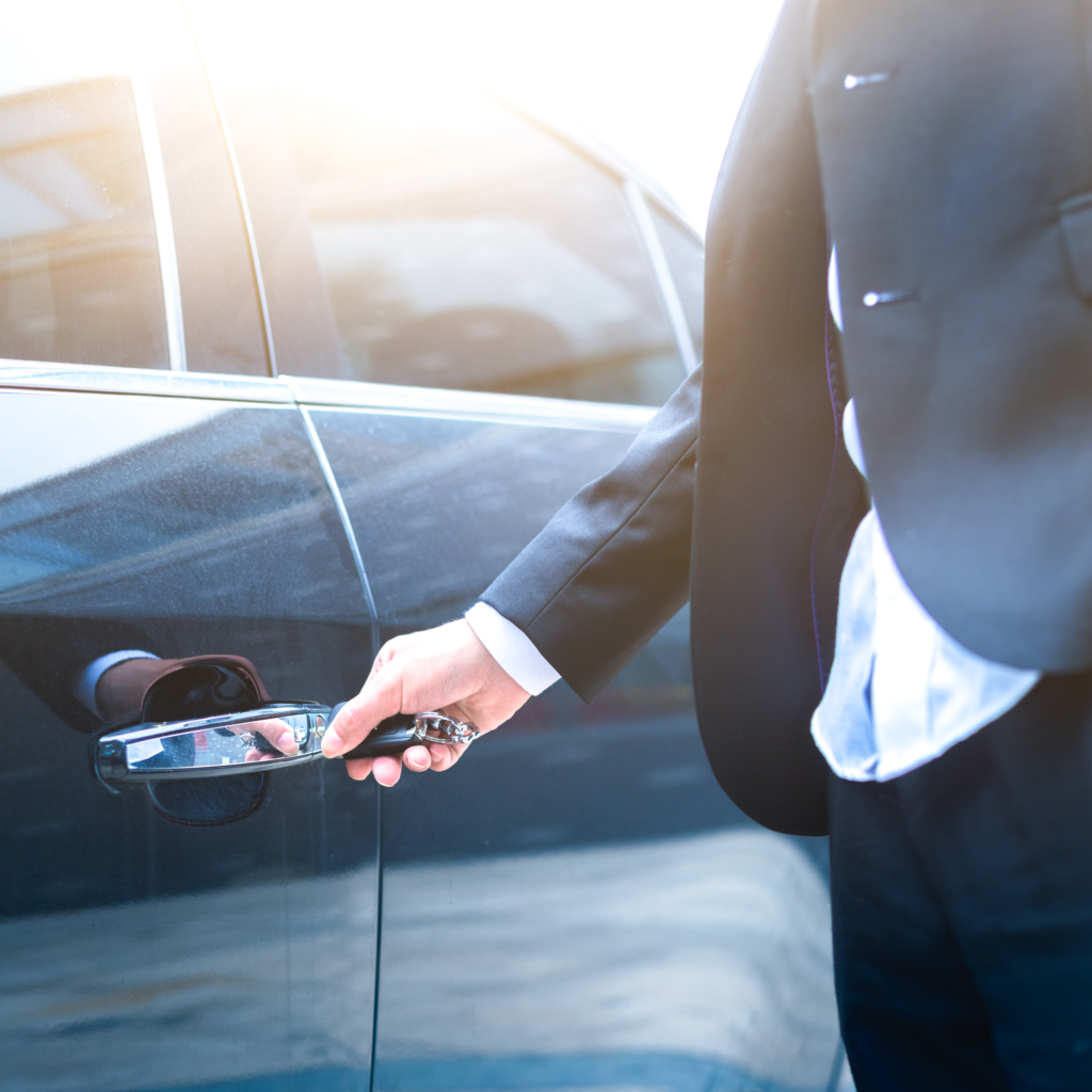 Best Airport transfer service bahrain